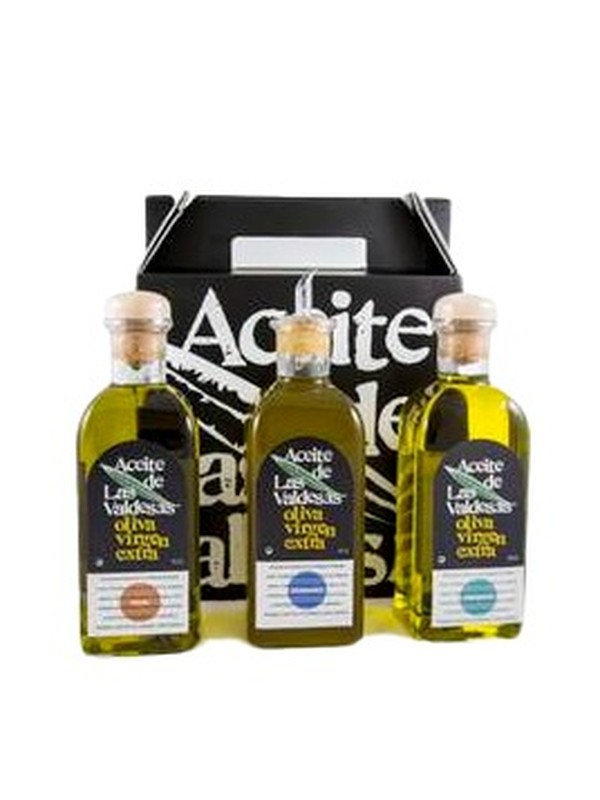 Kiste mit drei 0,5-Liter-Flaschen nativem Olivenöl extra